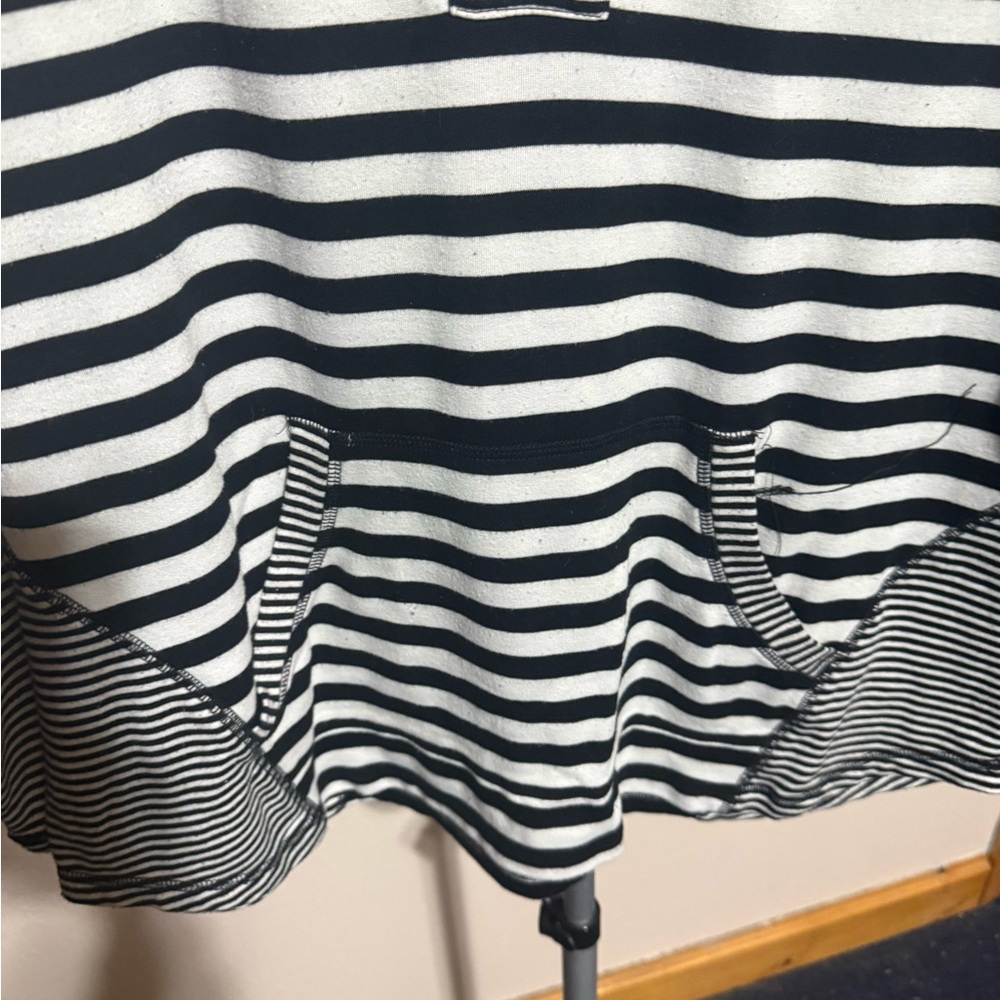 Ruby Rd. Black and White Striped Top - Picture 3 of 4